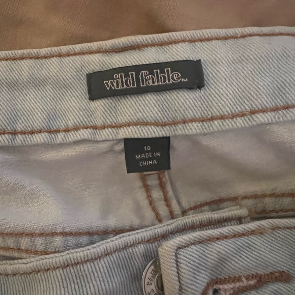 Light Wash Wild Fable High Rise Jean Shorts - Picture 4 of 5